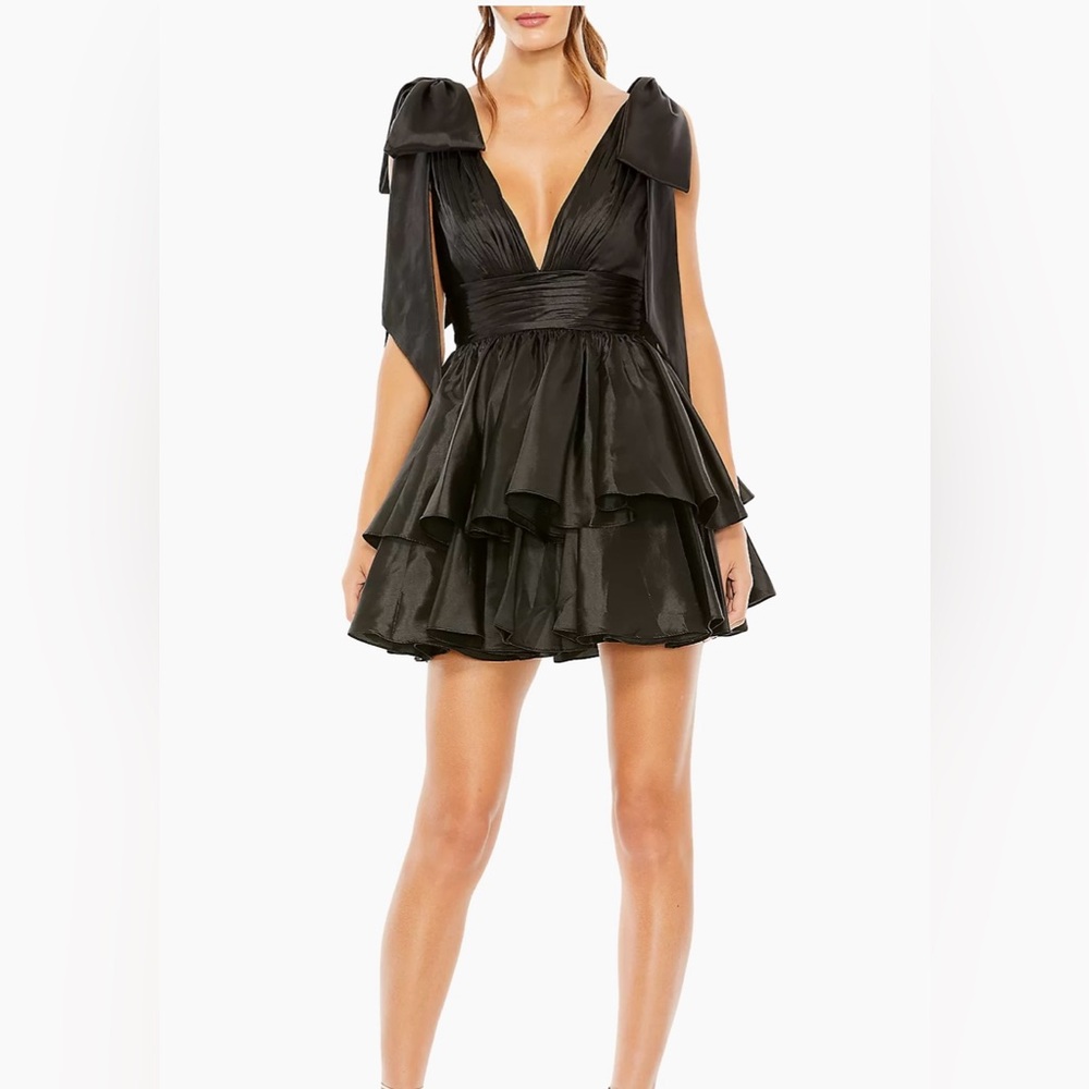 Mac Duggal Black Bow Layered Mini Dress Sz 2 Homecoming Cocktail